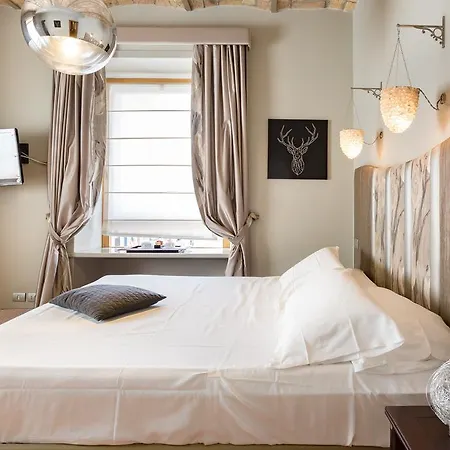 Rooms Roma - Monti-3